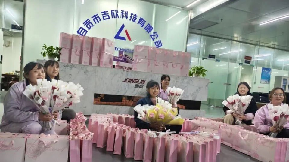 致敬她力量，开放她风采——SBOBET利记集团科技 进行庆祝“三八”国际妇女节主题活动